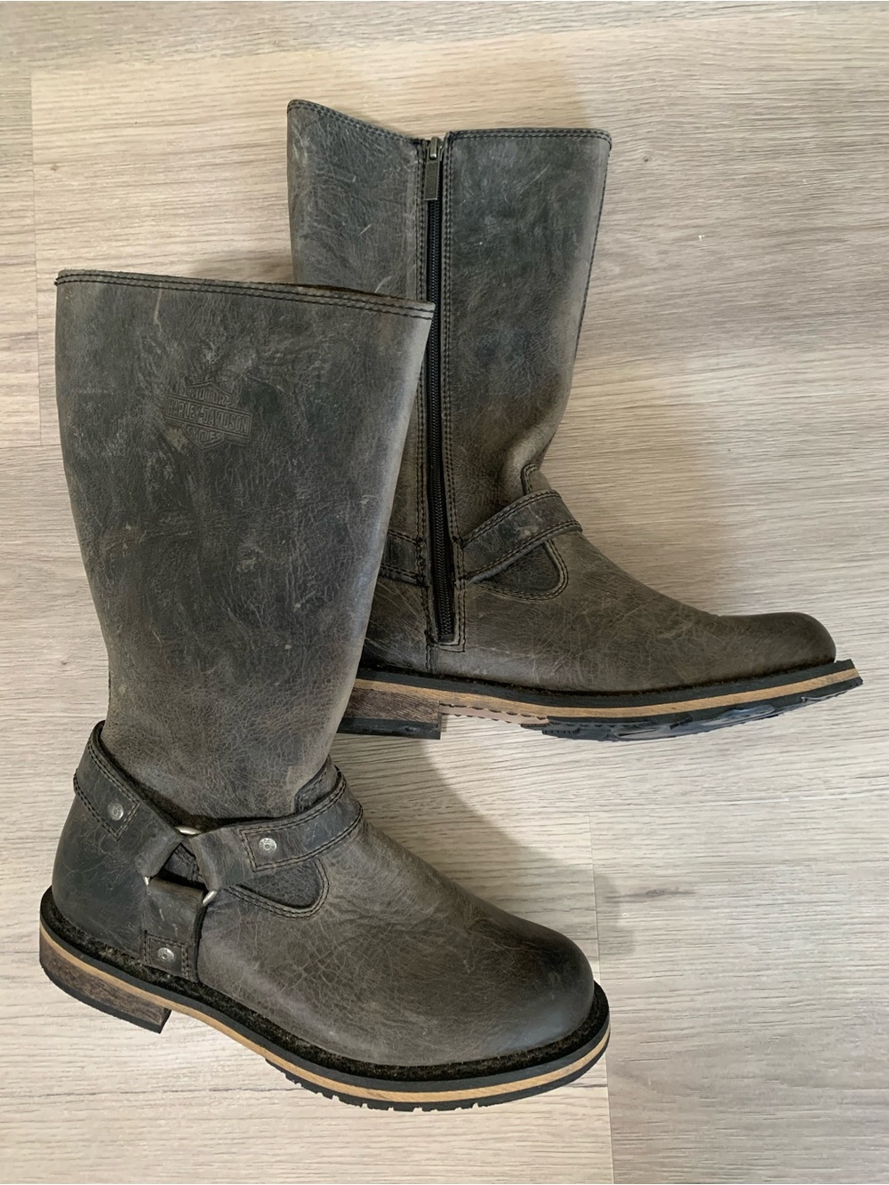 Harley Davidson Salley tall distressed boots new size 8.5
